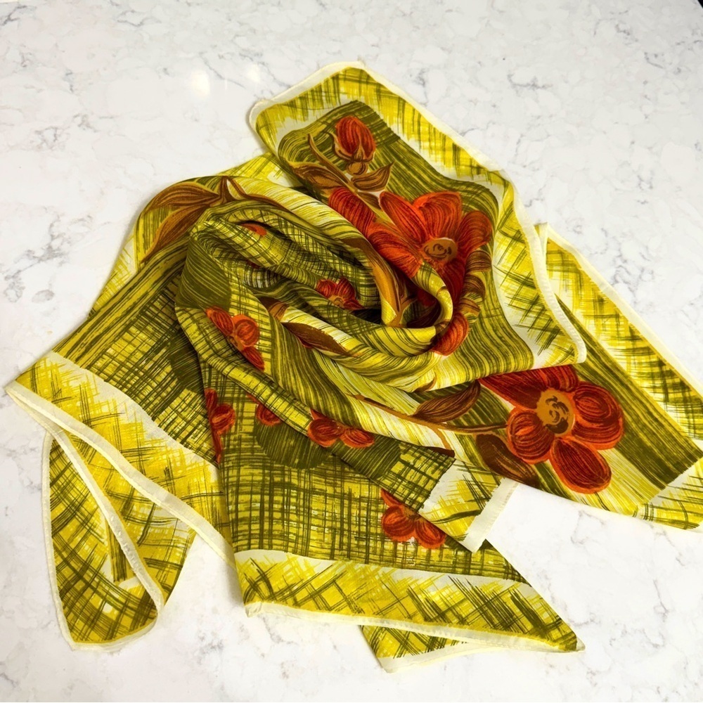 Vintage Floral Geometric Pattern Square Scarf Yellow MCM - Picture 4 of 8